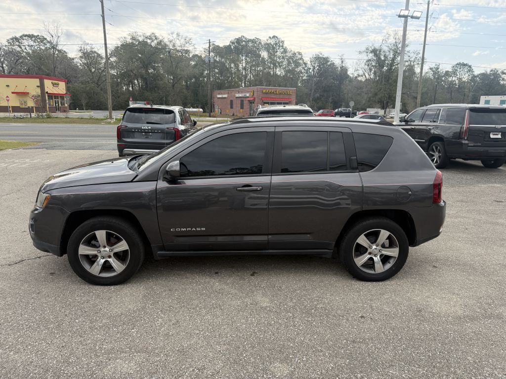 2017 Jeep Compass Image 8