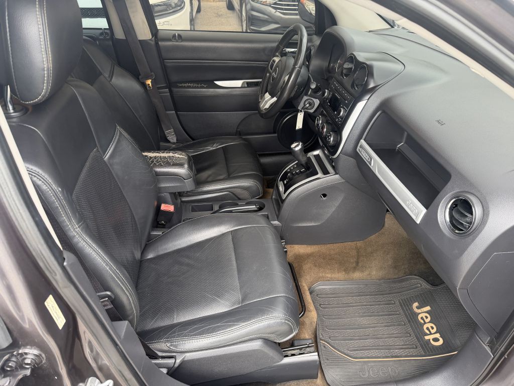 2017 Jeep Compass Image 10