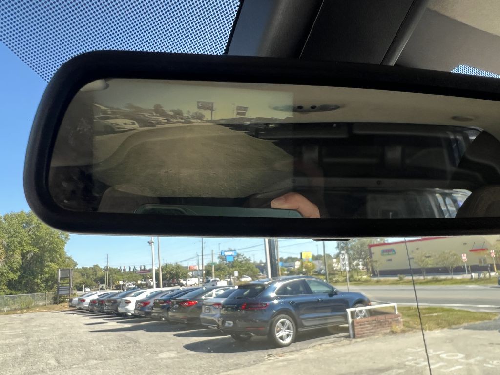 2021 Chevrolet Express Image 15