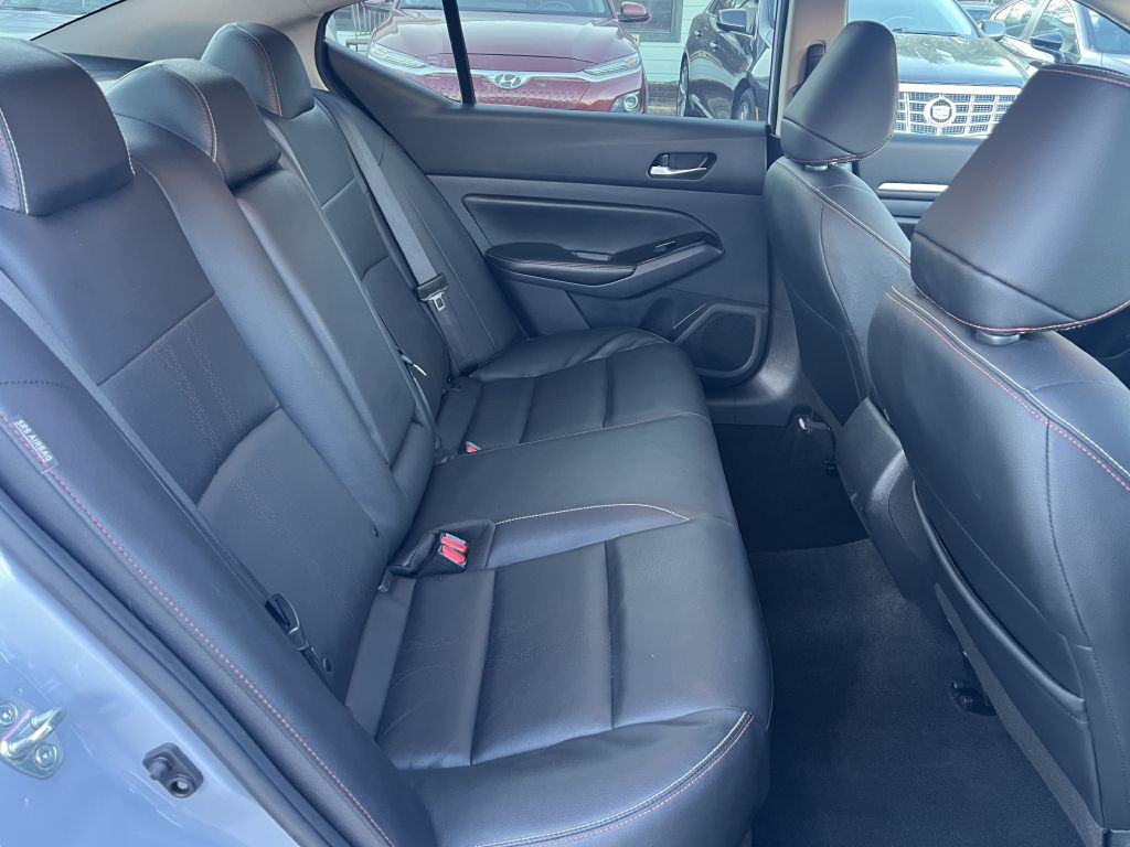 2024 Nissan Altima Image 11