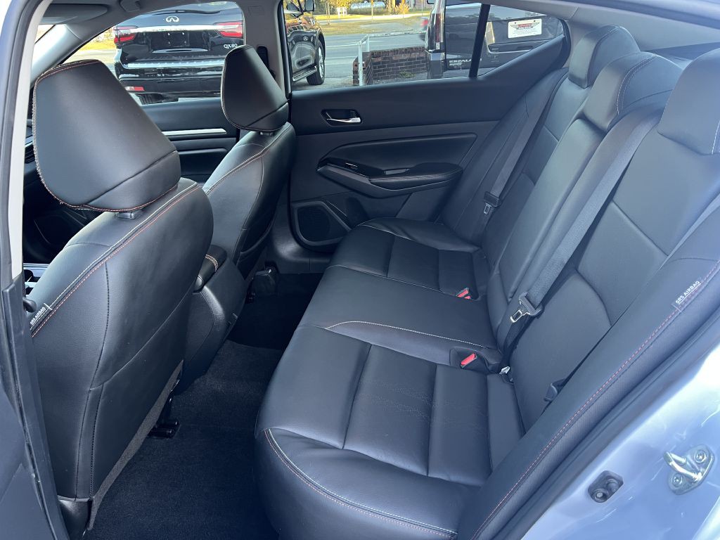 2024 Nissan Altima Image 12