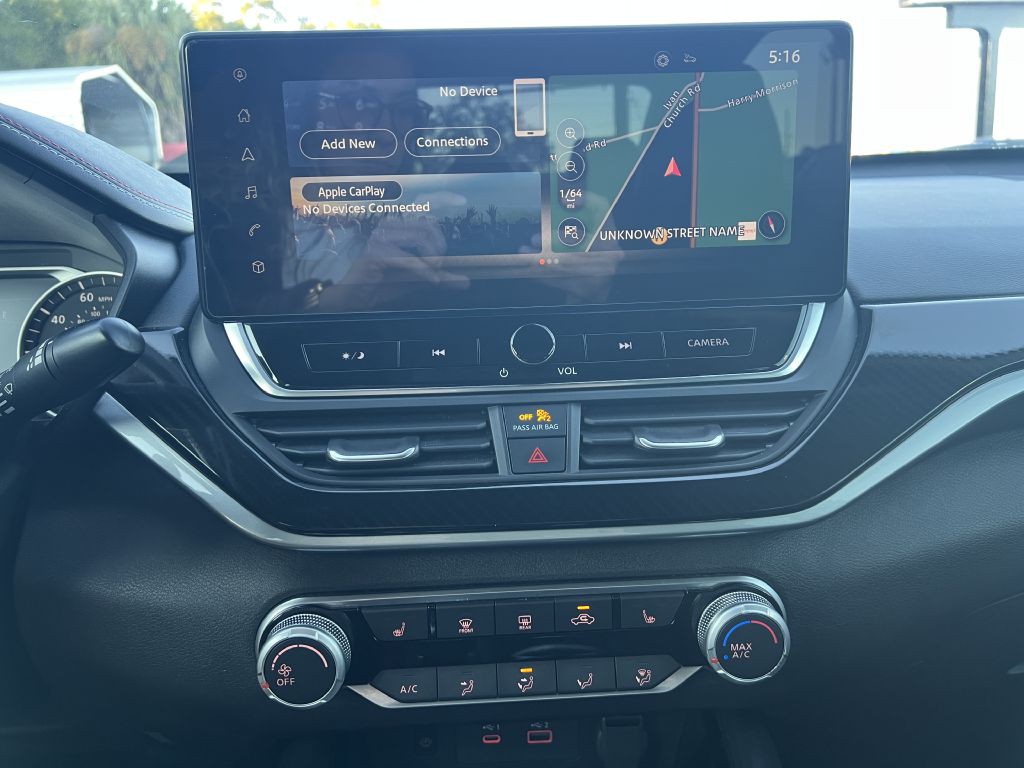 2024 Nissan Altima Image 15