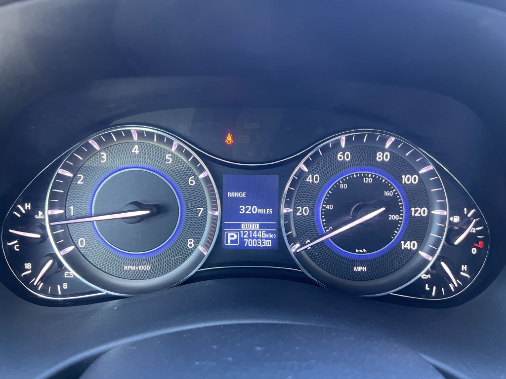 2018 INFINITI QX80 Image 16