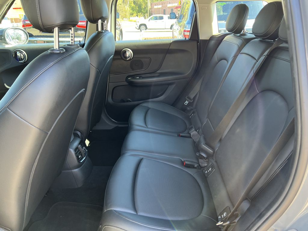 2020 MINI Cooper Image 12