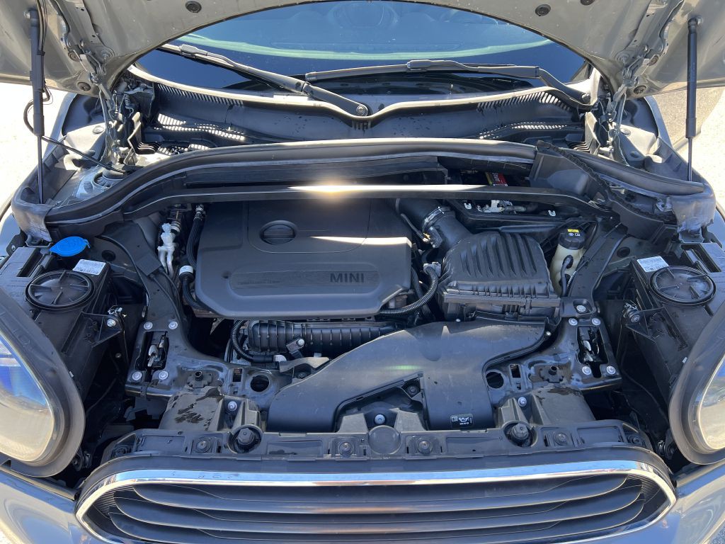 2020 MINI Cooper Image 17