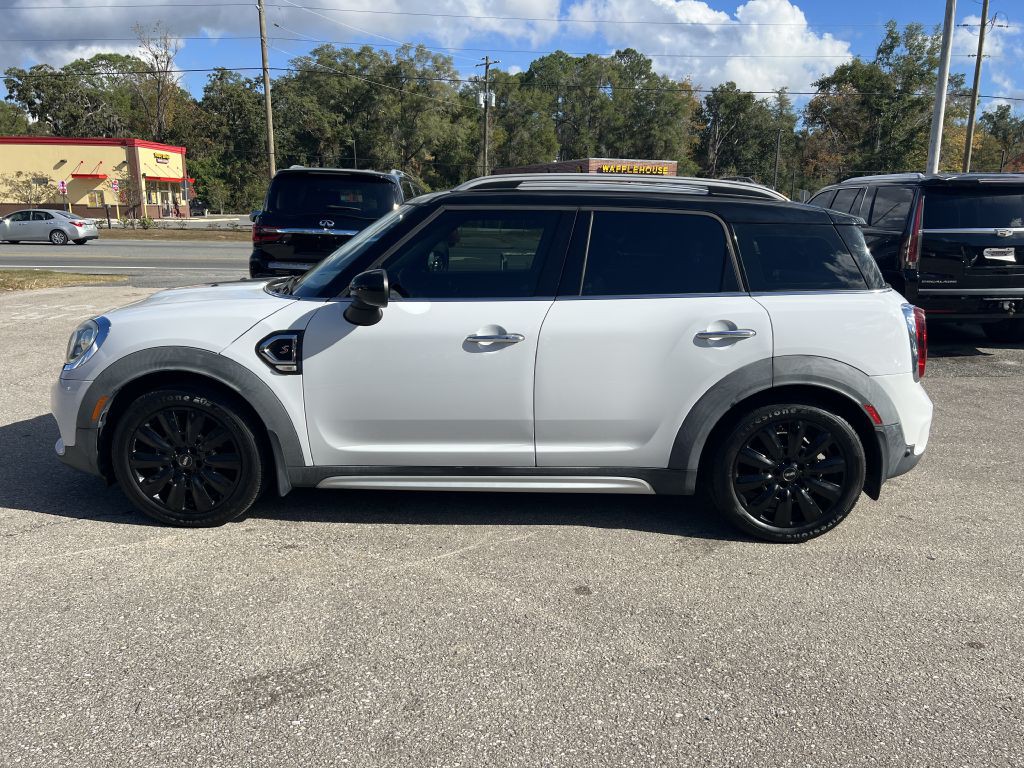 2018 MINI Cooper Image 8