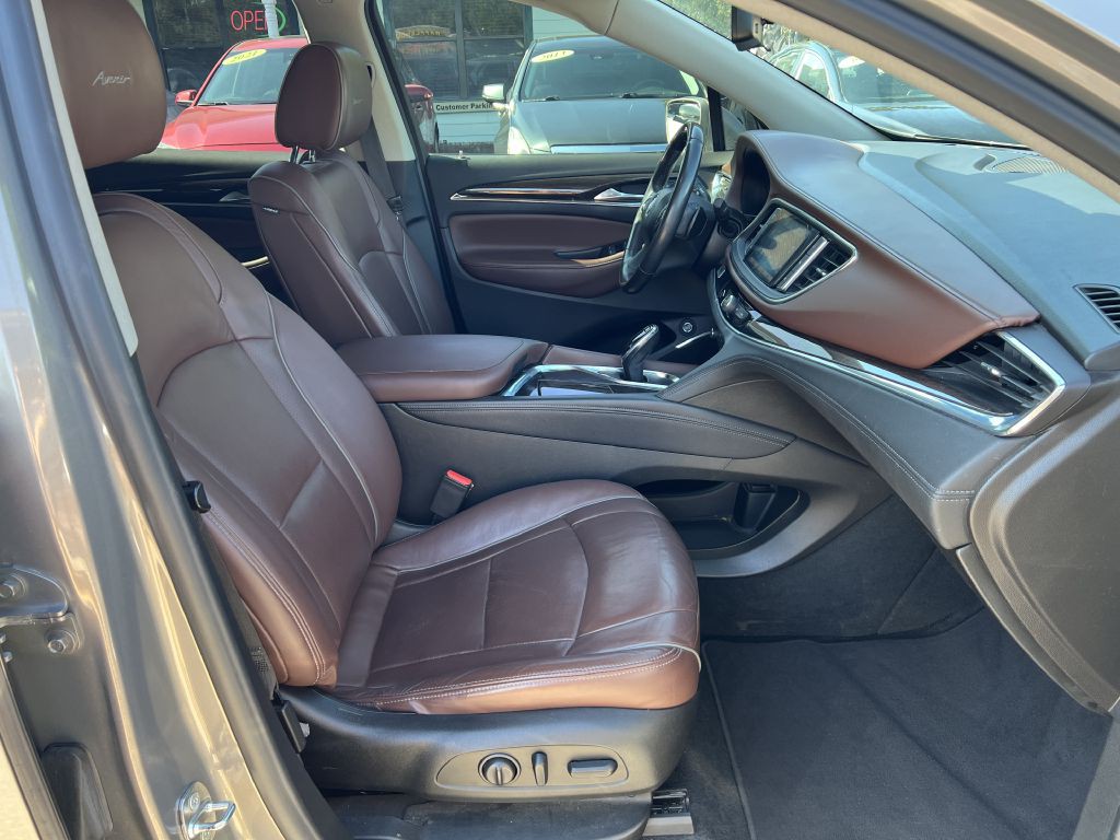 2018 Buick Enclave Image 10