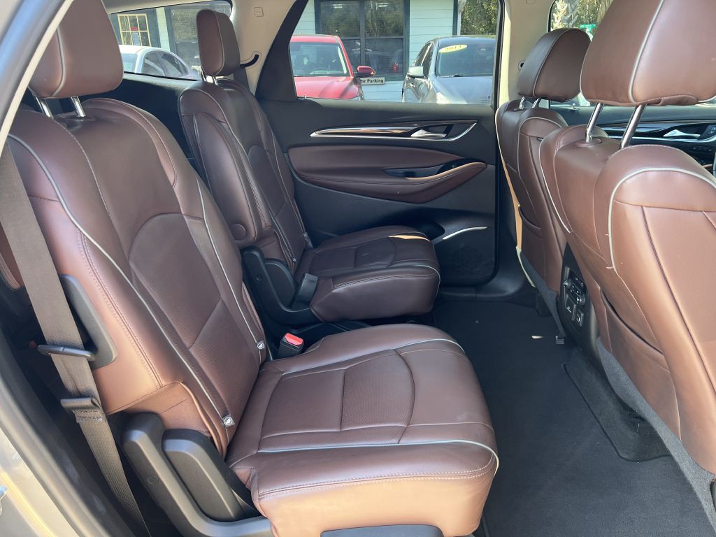 2018 Buick Enclave Image 11