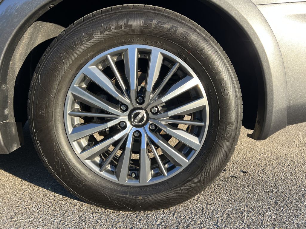 2021 Nissan Armada Image 21