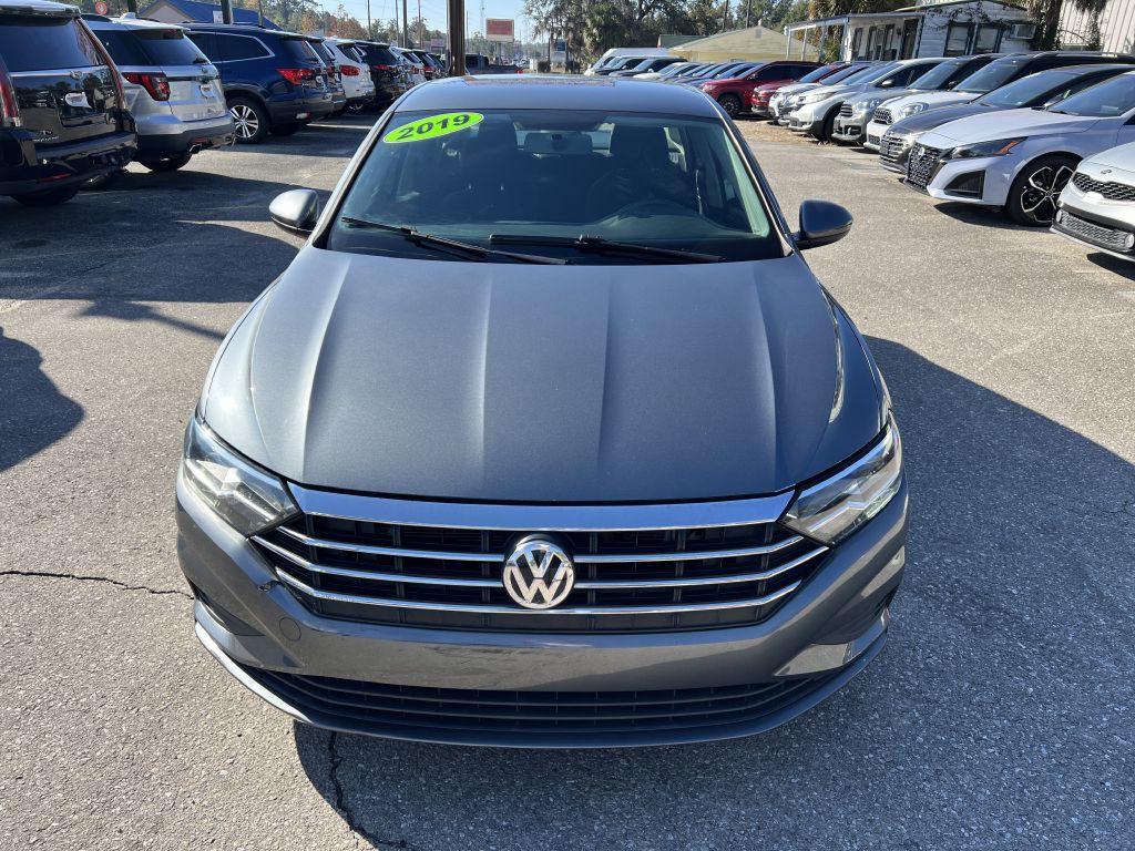 2019 Volkswagen Jetta Image 2