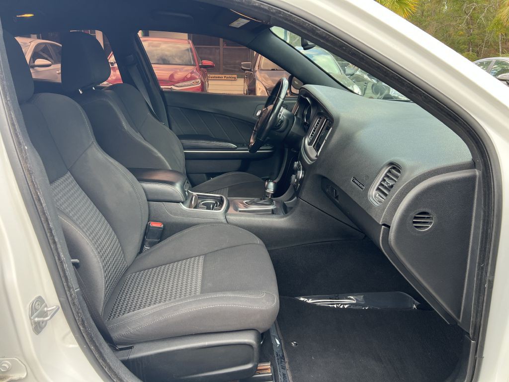 2019 Dodge Charger Image 10
