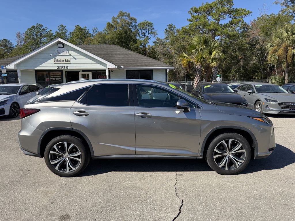 2017 Lexus RX Image 3