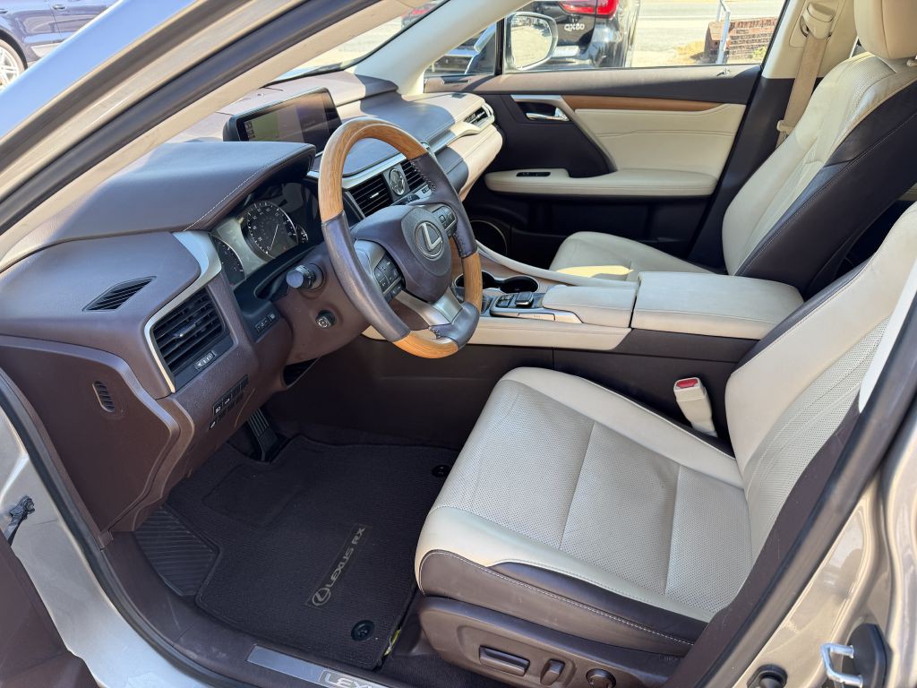 2017 Lexus RX Image 8