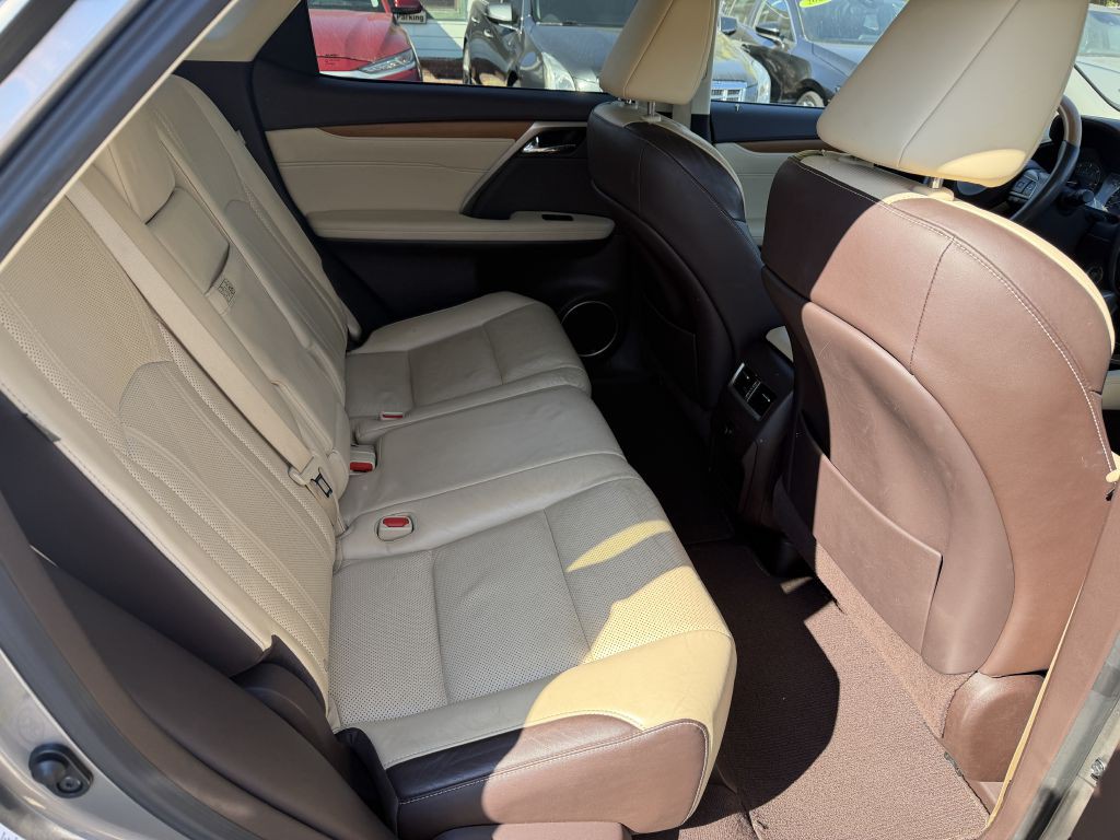 2017 Lexus RX Image 10