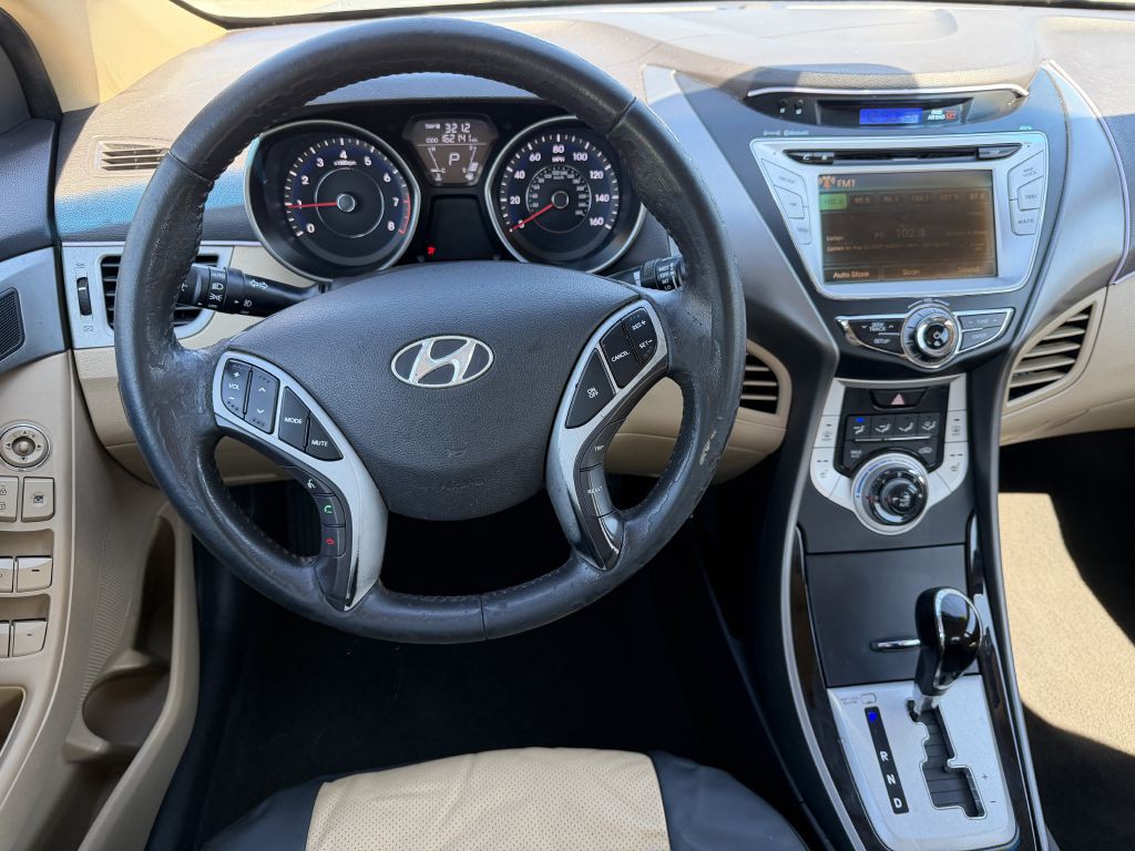 2012 Hyundai Elantra Image 13
