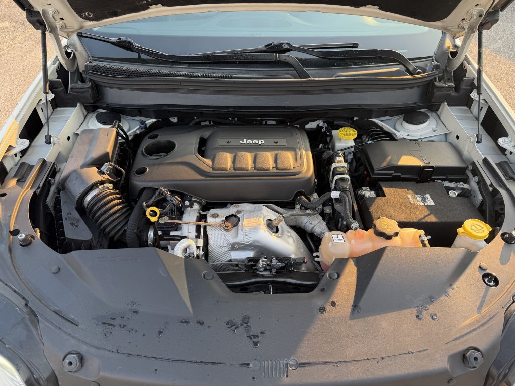 2019 Jeep Cherokee Image 15