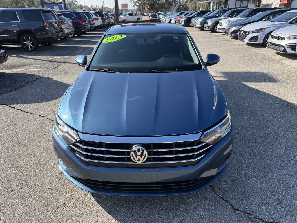2019 Volkswagen Jetta Image 2