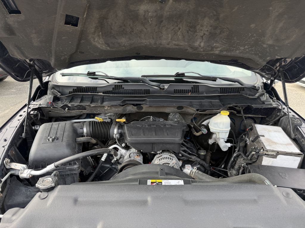 2013 RAM 1500 Image 16