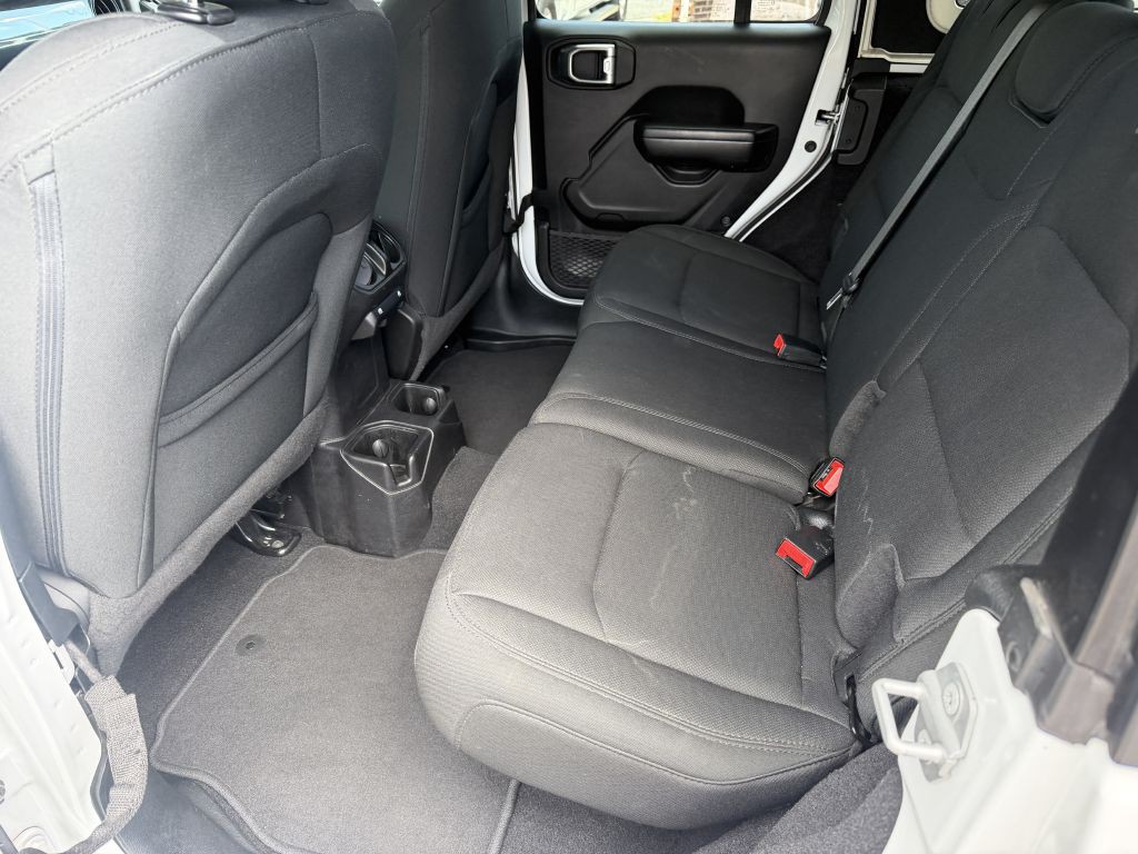 2021 Jeep Wrangler Unlimited Image 12