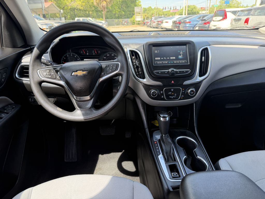 2018 Chevrolet Equinox Image 13