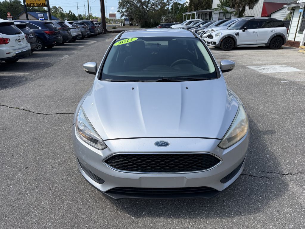 2017 Ford Focus Image 2