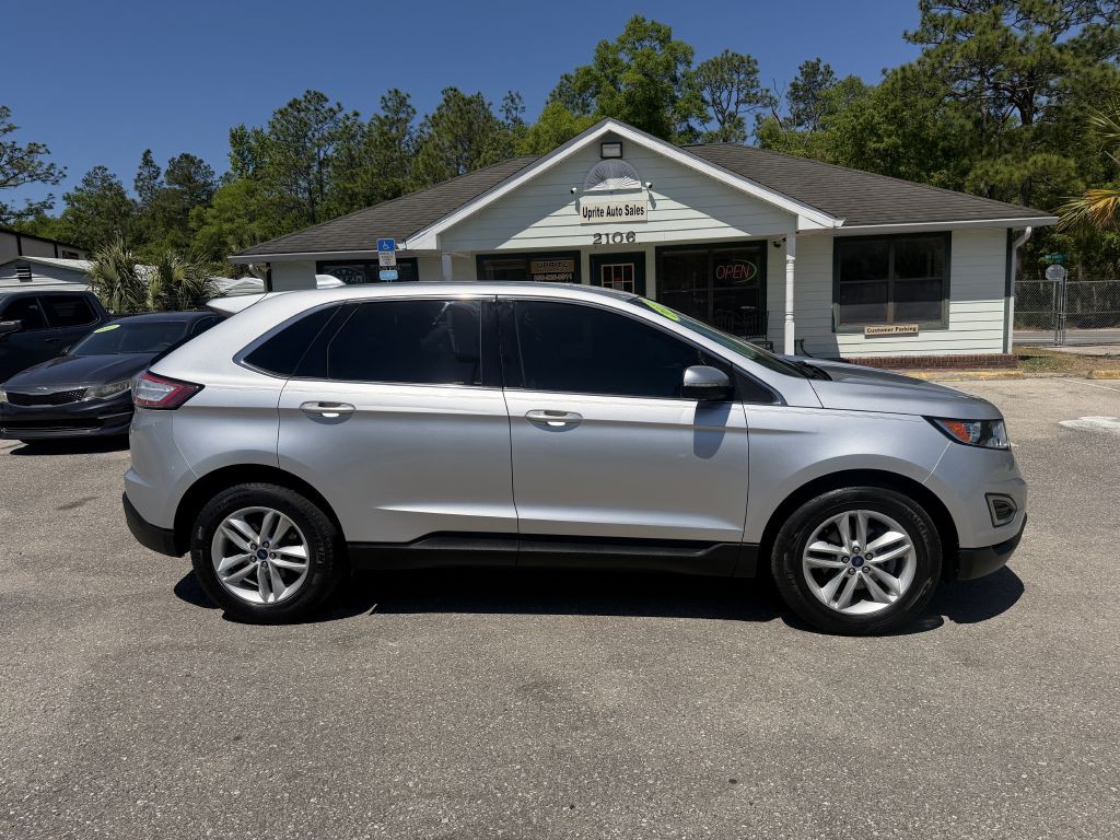 2017 Ford Edge Image 4