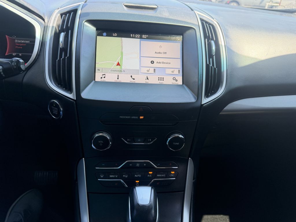 2017 Ford Edge Image 15