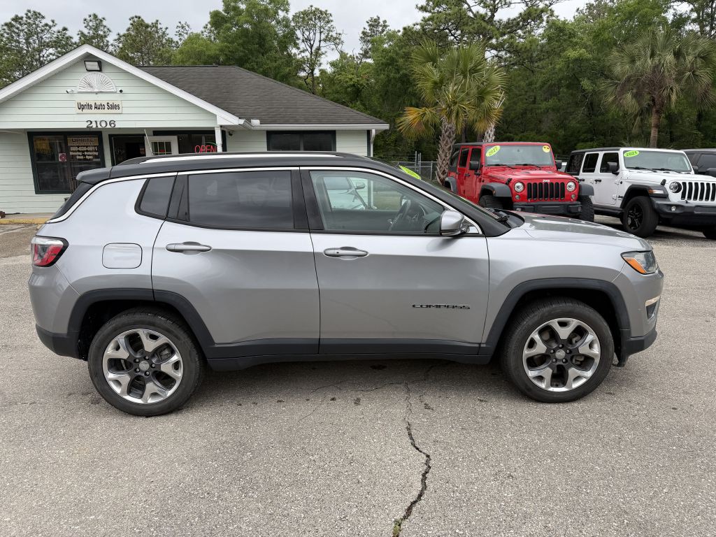 2017 Jeep Compass Image 4