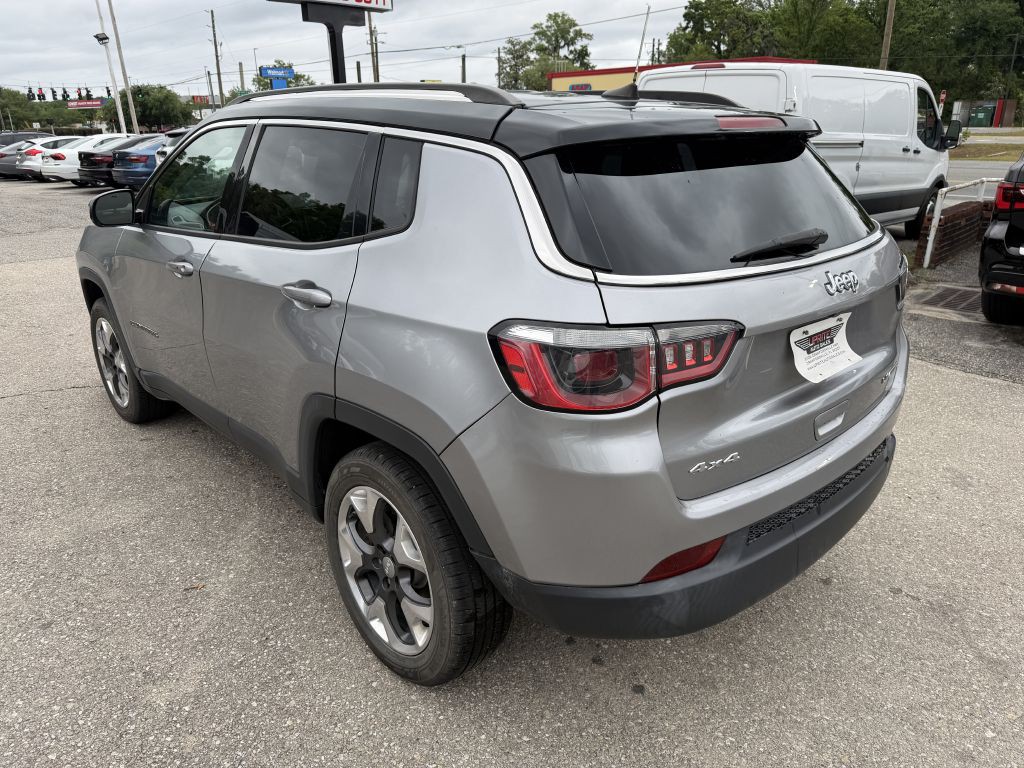 2017 Jeep Compass Image 7