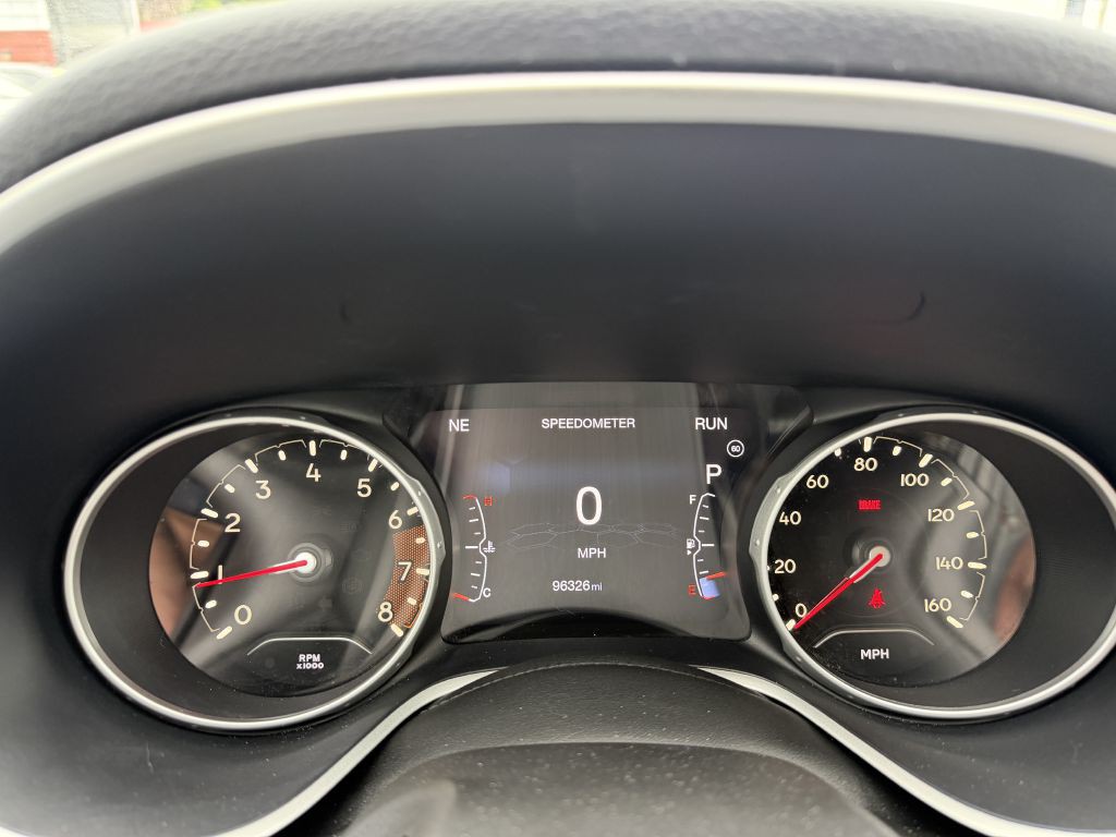 2017 Jeep Compass Image 14