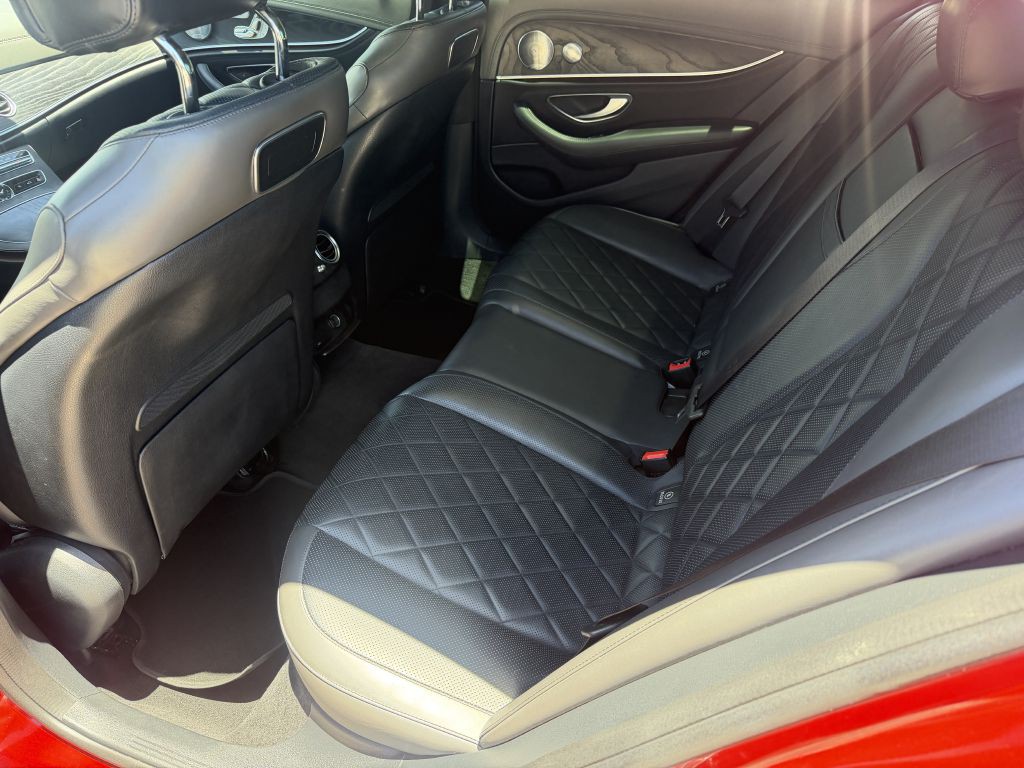 2019 Mercedes-Benz E-Class Image 10