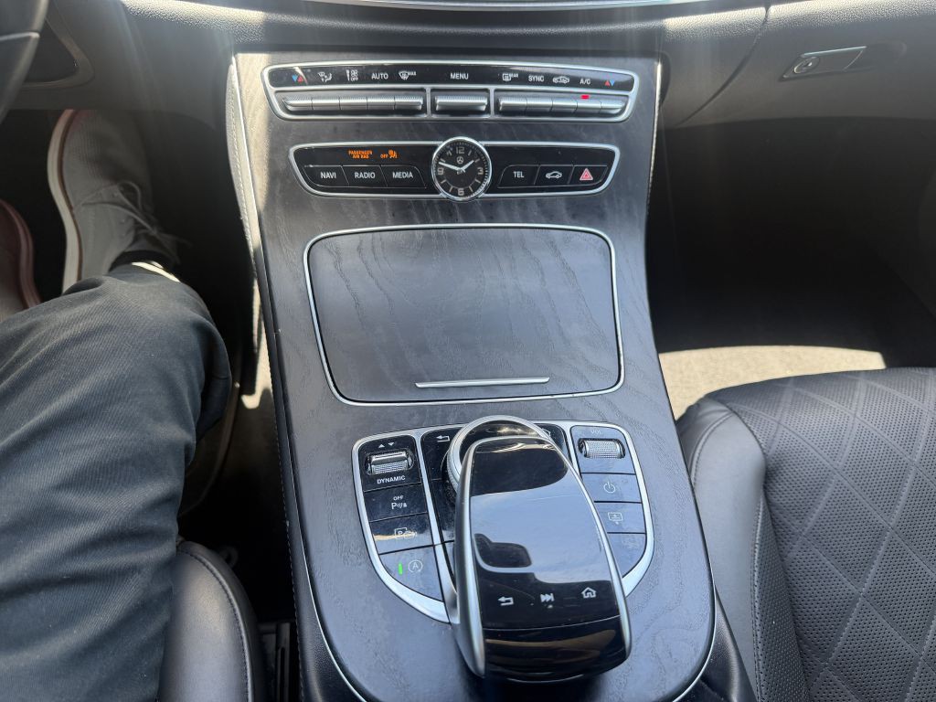 2019 Mercedes-Benz E-Class Image 14