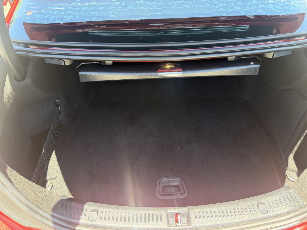 2019 Mercedes-Benz E-Class Image 19