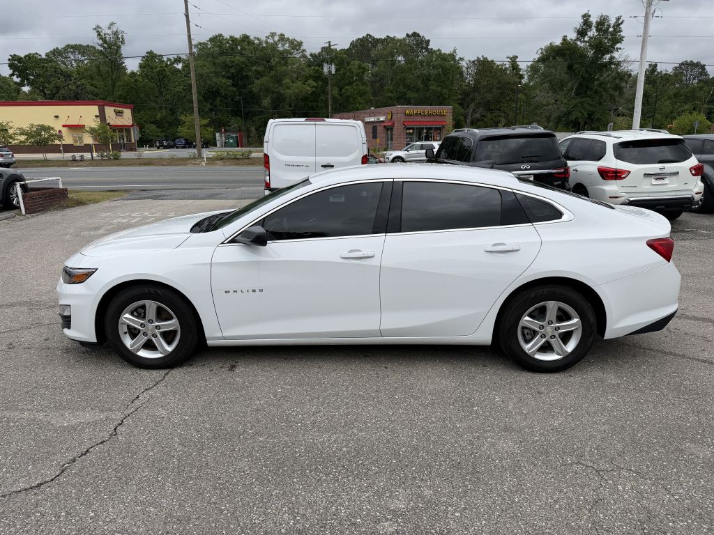2023 Chevrolet Malibu Image 8