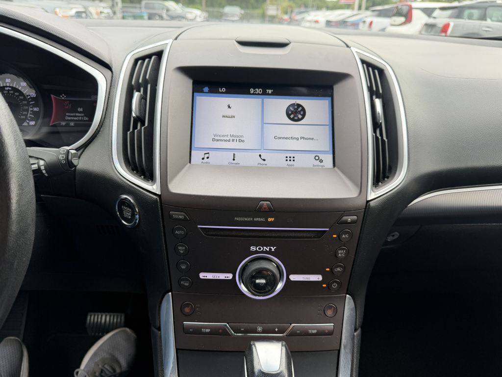 2016 Ford Edge Image 15