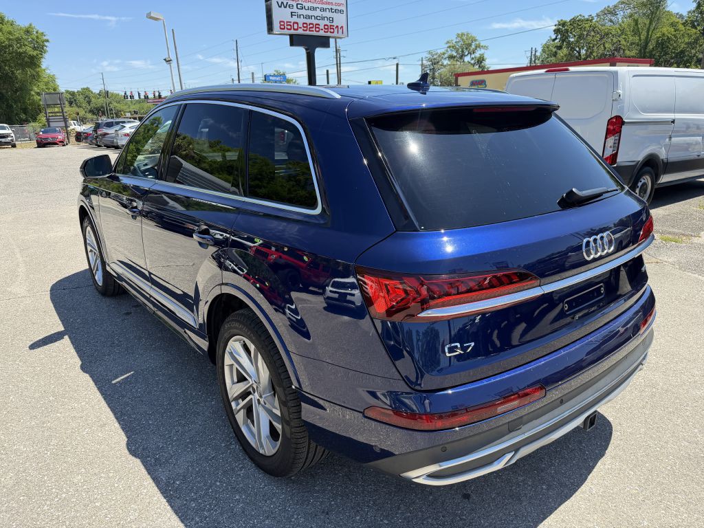 2020 Audi Q7 Image 7