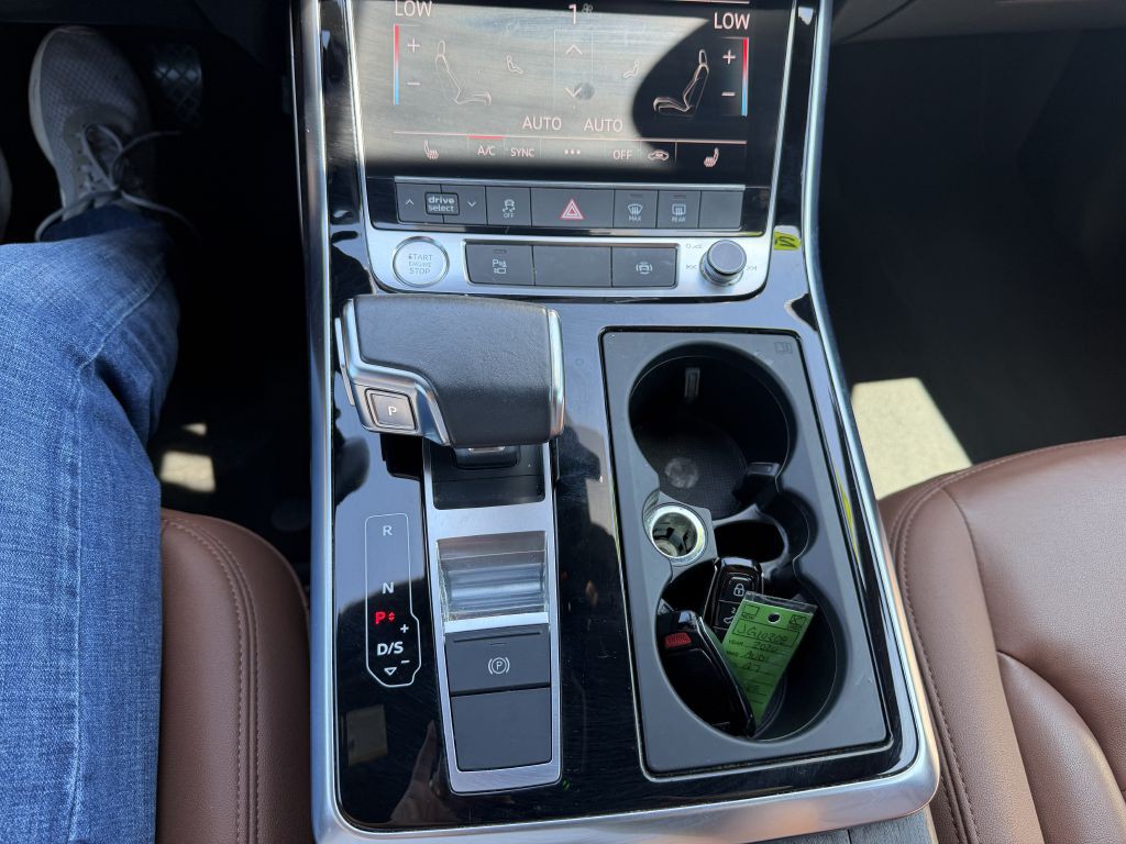 2020 Audi Q7 Image 18