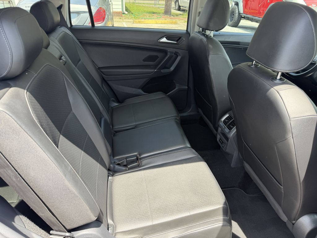2018 Volkswagen Tiguan Image 11