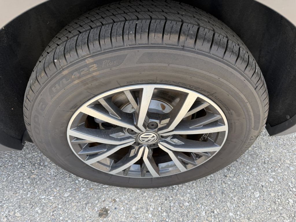 2018 Volkswagen Tiguan Image 20