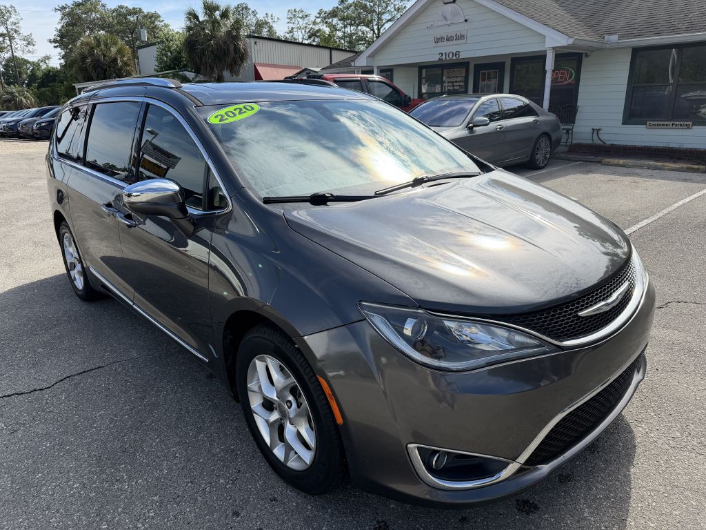 2020 Chrysler Pacifica Image 3