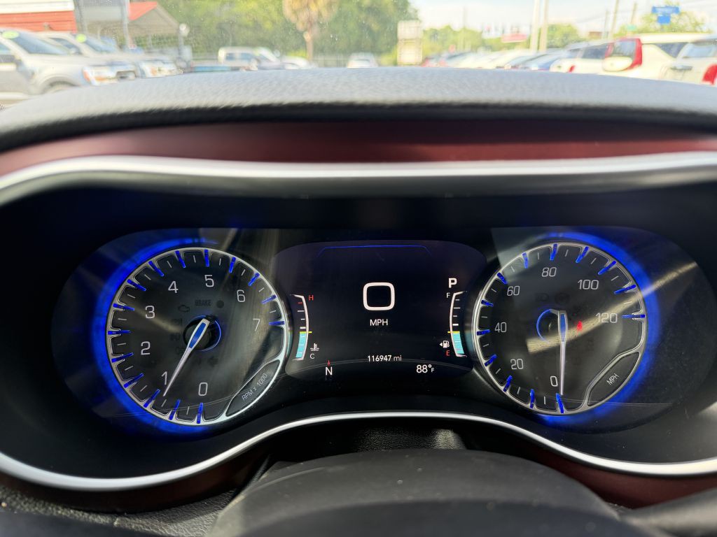 2020 Chrysler Pacifica Image 16
