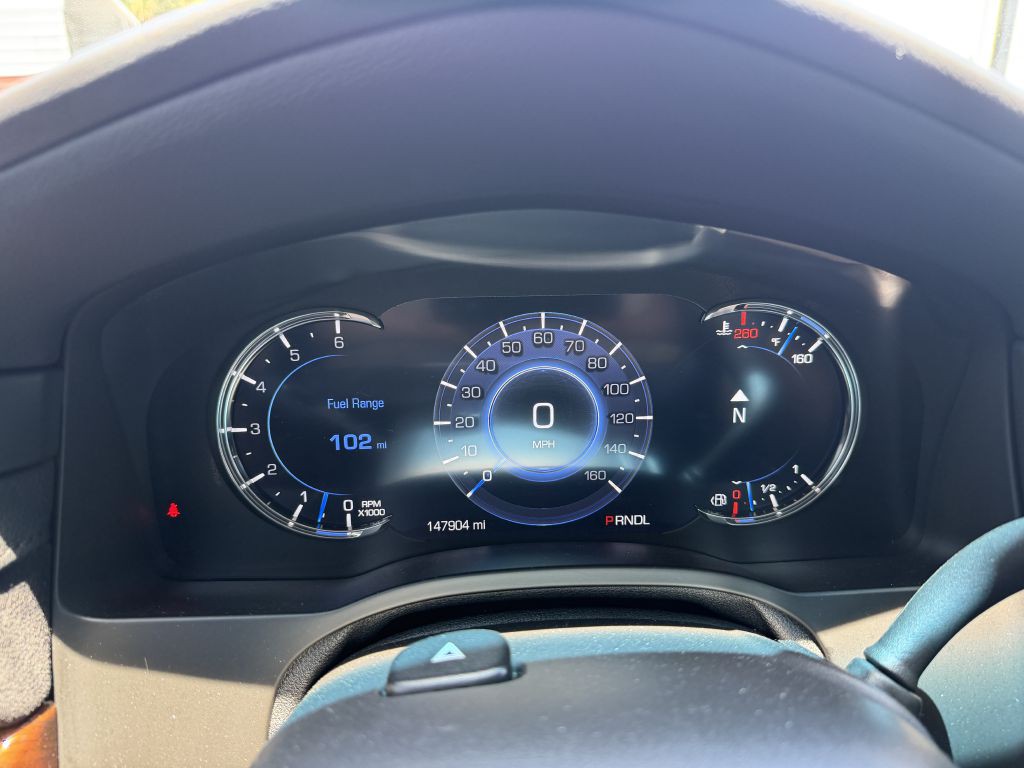 2019 Cadillac Escalade Image 17