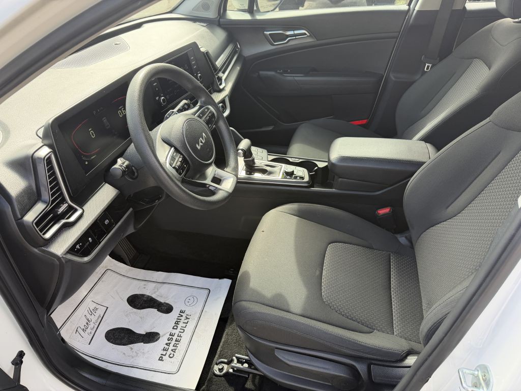2023 Kia Sportage Image 9