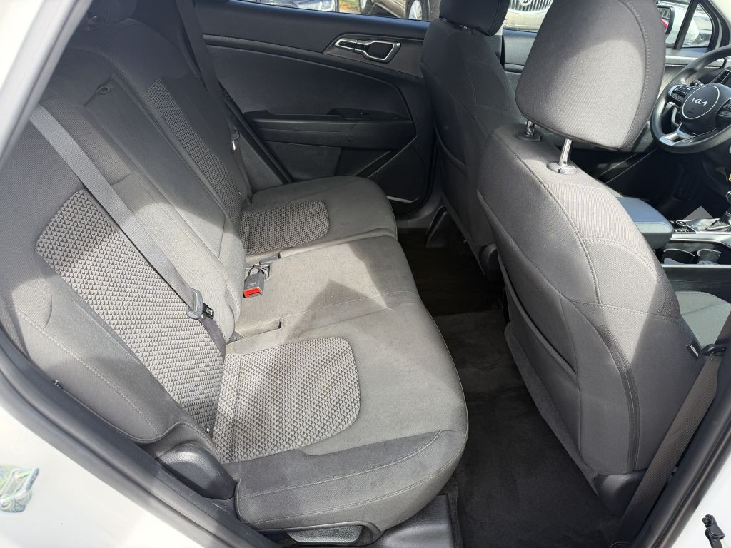 2023 Kia Sportage Image 11