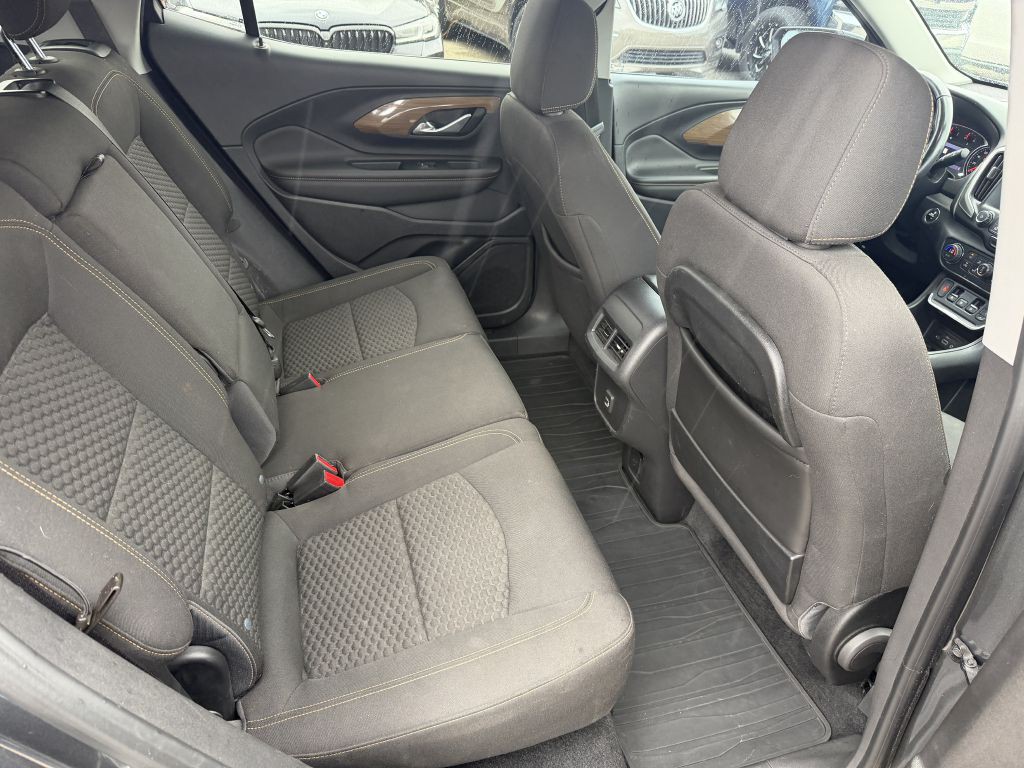 2020 GMC Terrain Image 10