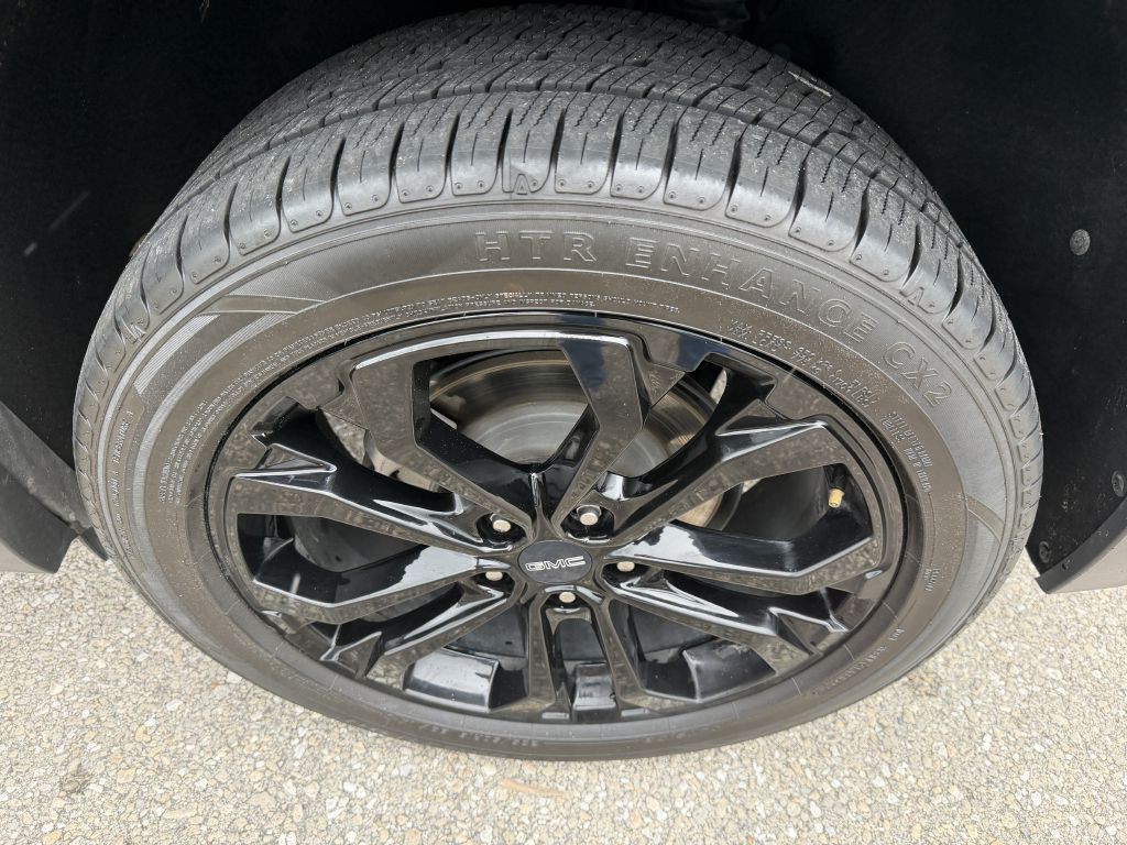 2020 GMC Terrain Image 19