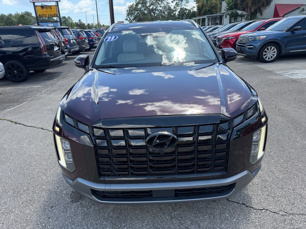2023 Hyundai Palisade Image 2