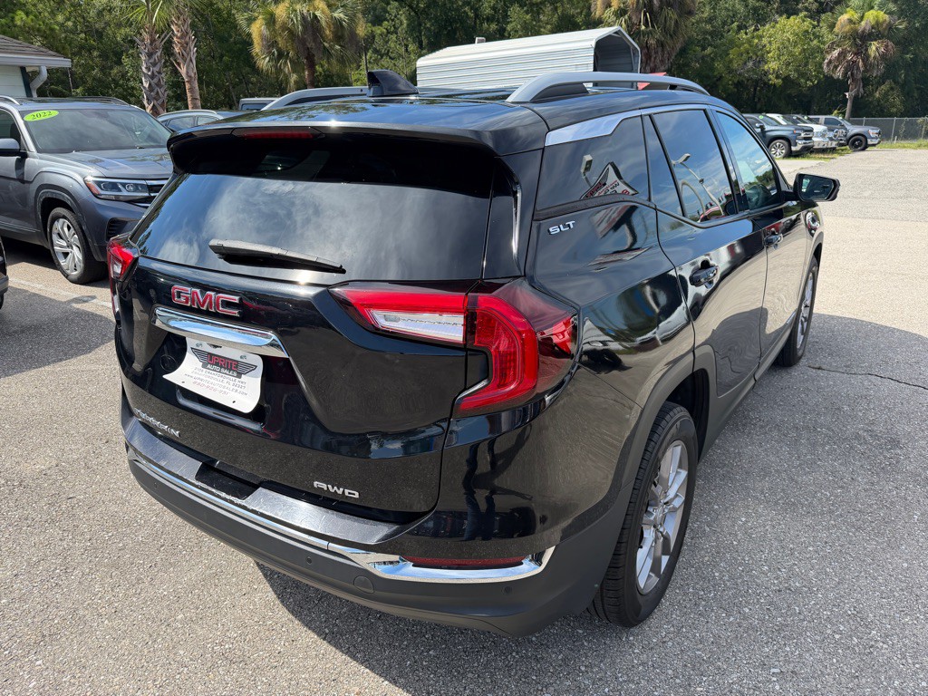 2022 GMC Terrain Image 5