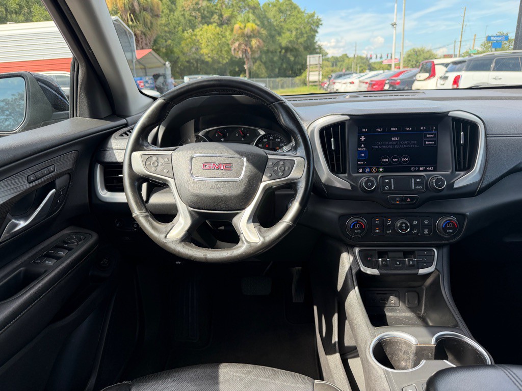 2022 GMC Terrain Image 13
