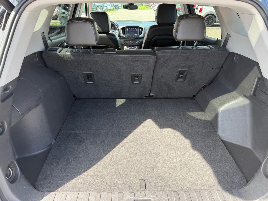 2022 GMC Terrain Image 19